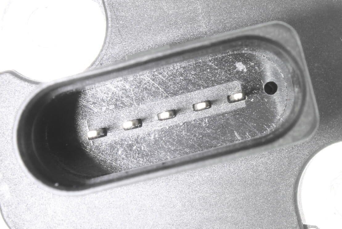 370-V10-72-1399 - Image 2