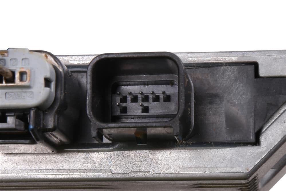 4-84165521 - Image 2