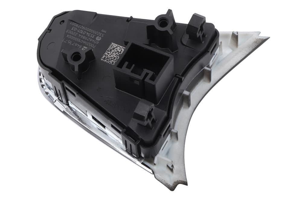 4-84671671 - Image 1