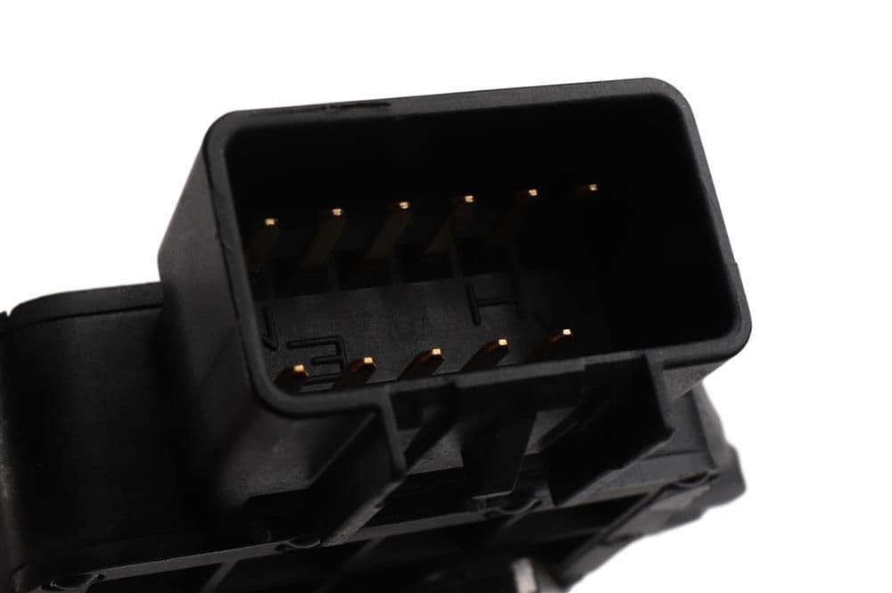 4-19181161 - Image 2