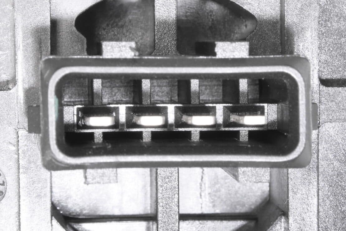 370-V52-72-0111 - Image 2