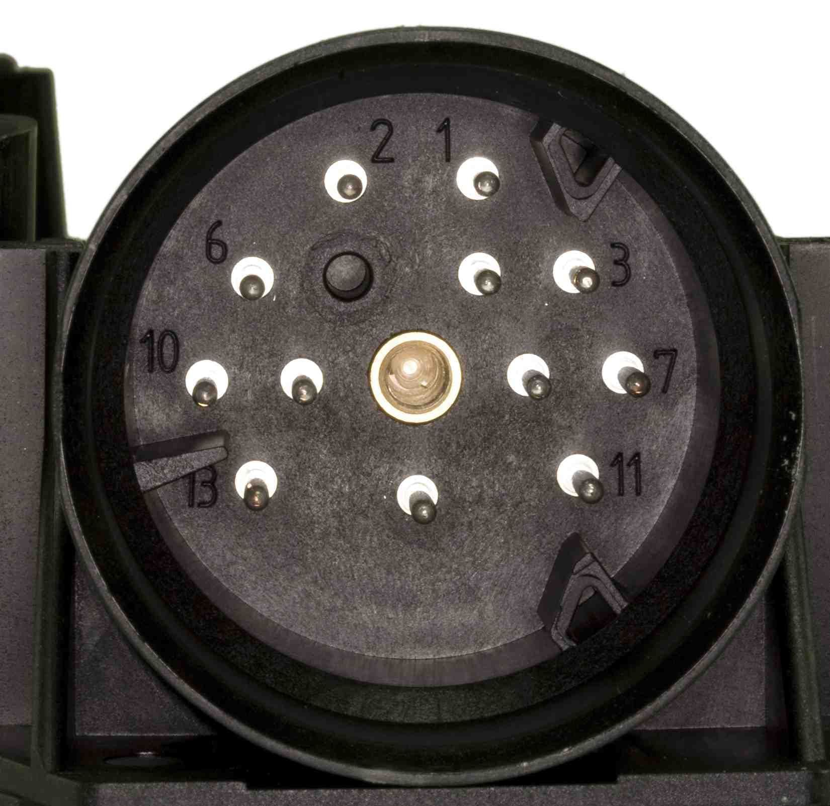 428-AU0204 - Image 2