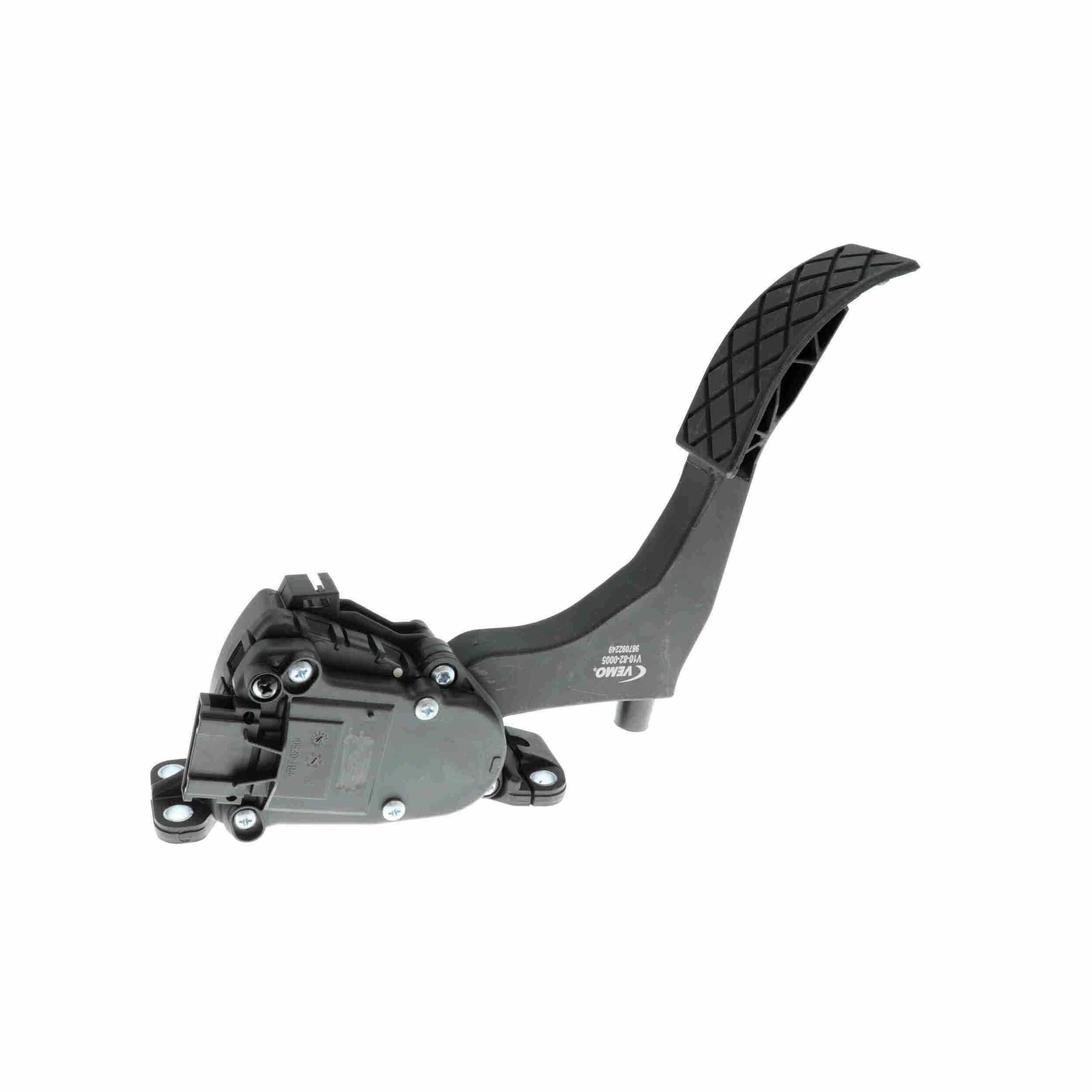 370-V10-82-0005 - Image 1