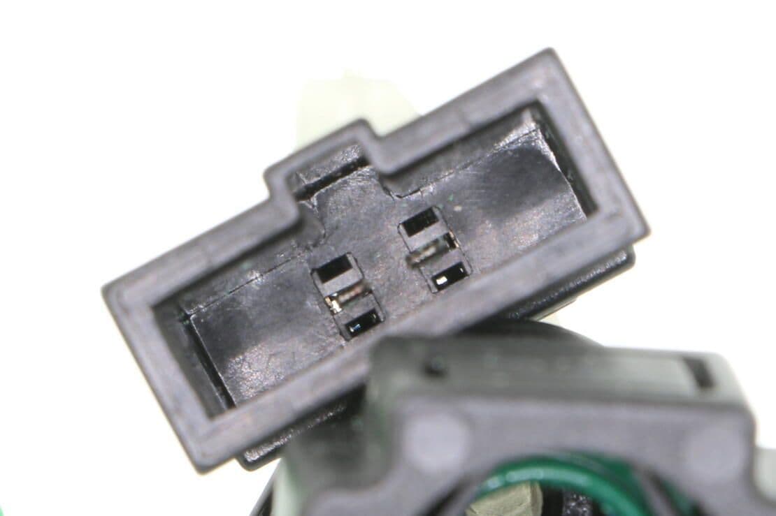 370-V10-09-0865 - Image 3