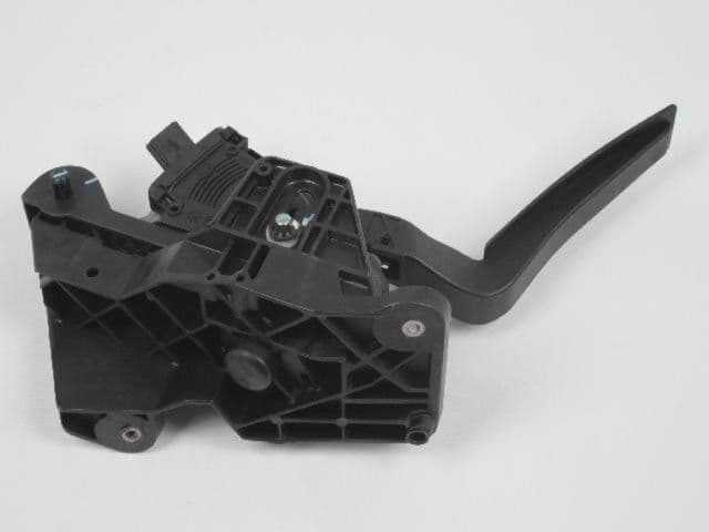 66-52121953AA - Image 2