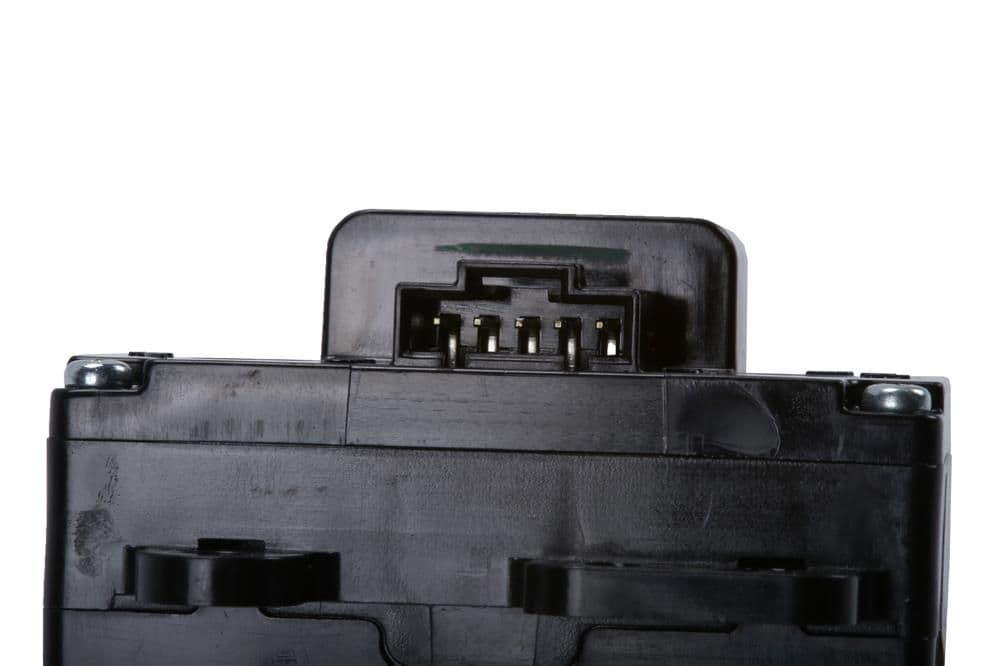 4-15293560 - Image 2