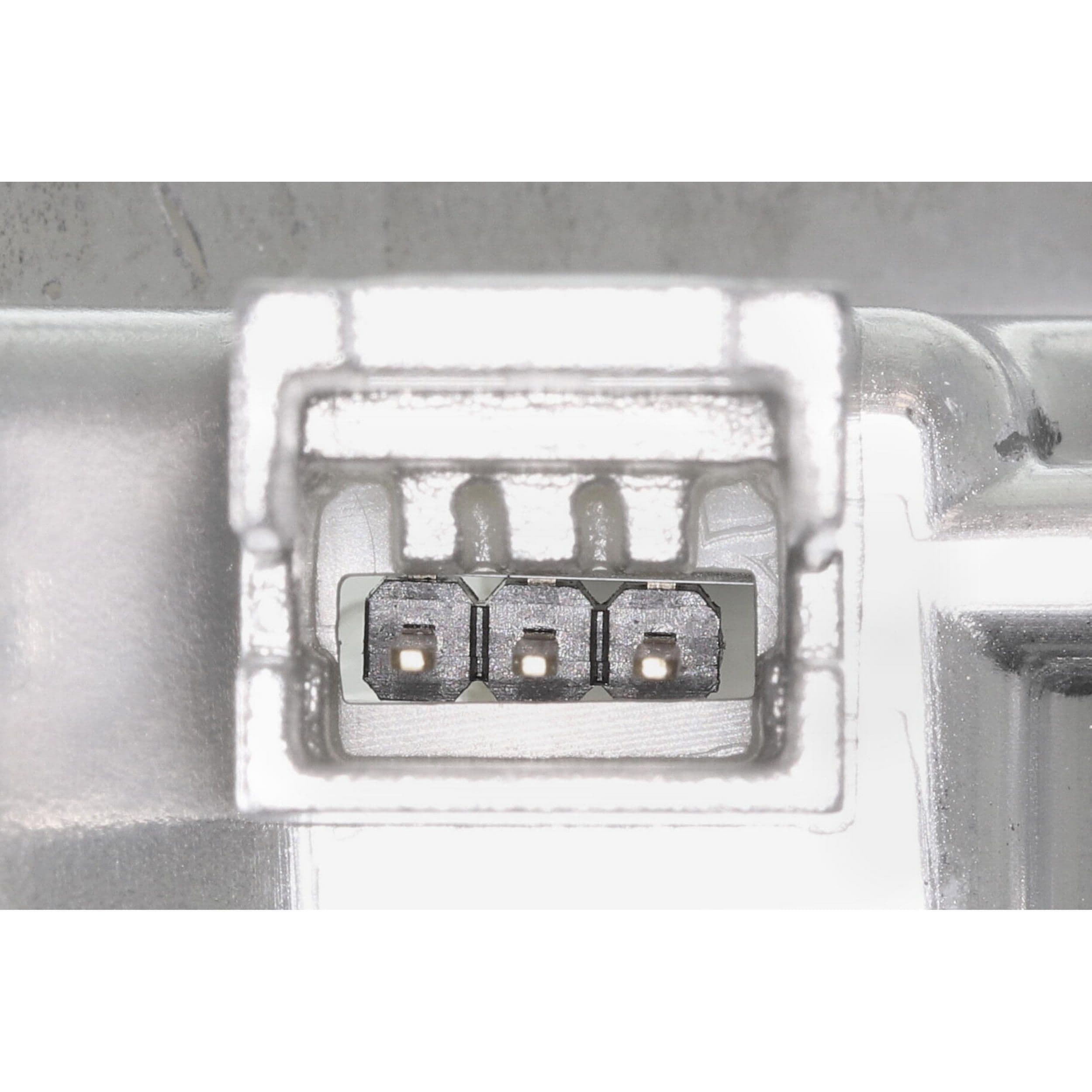 370-V10-84-0122 - Image 3