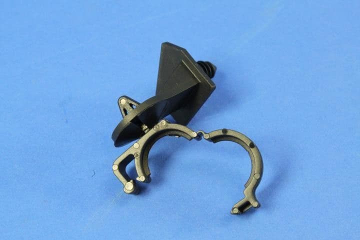 66-04581803AA - Image 1