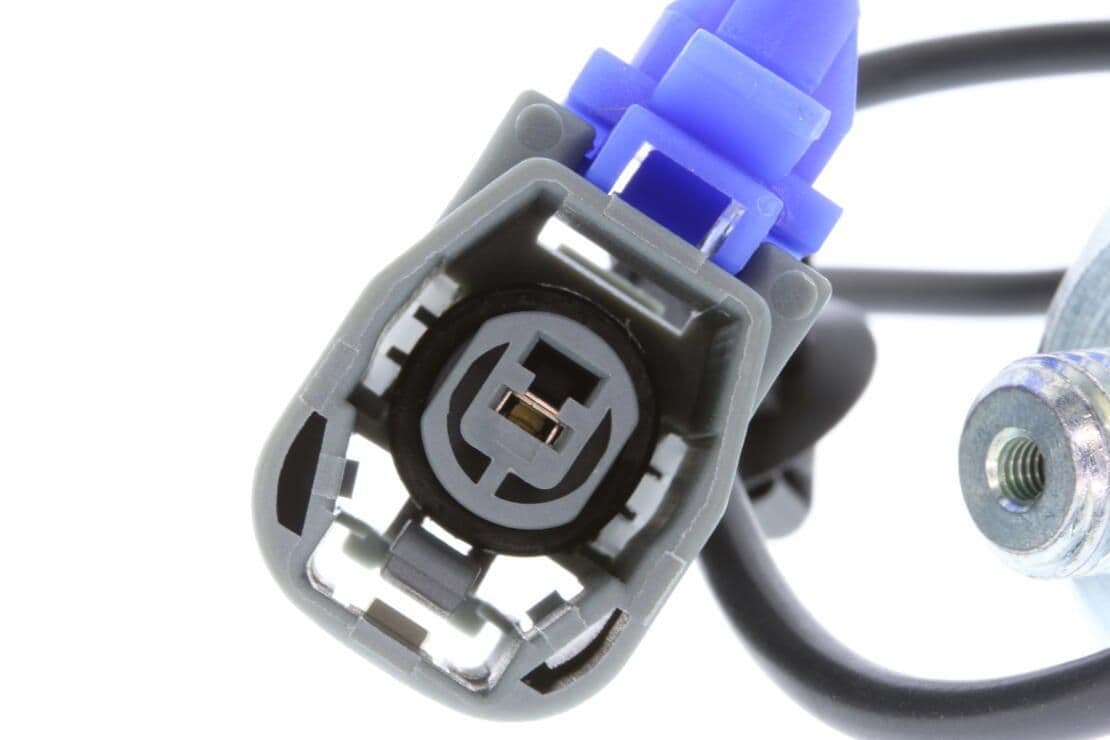 370-V32-72-0025 - Image 2