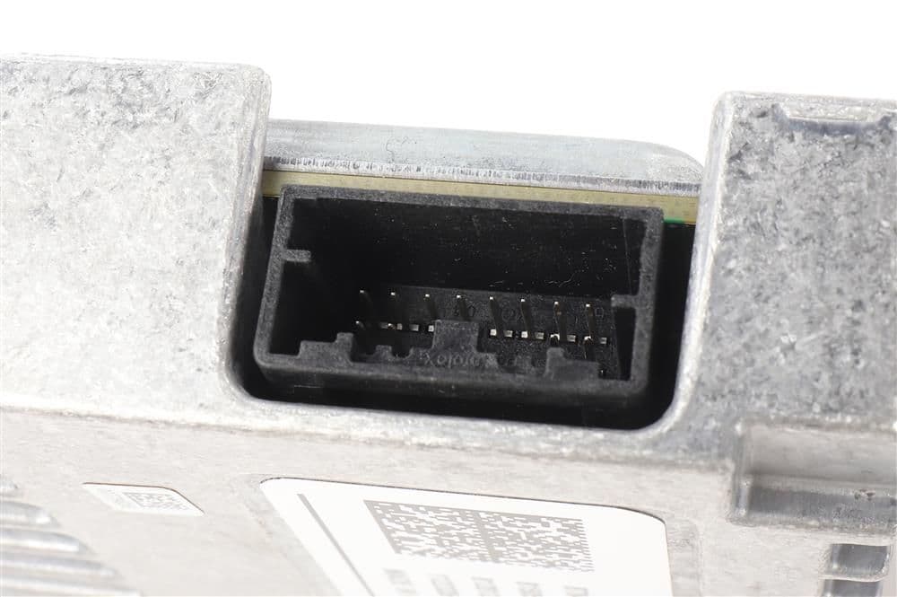 4-87842679 - Image 3