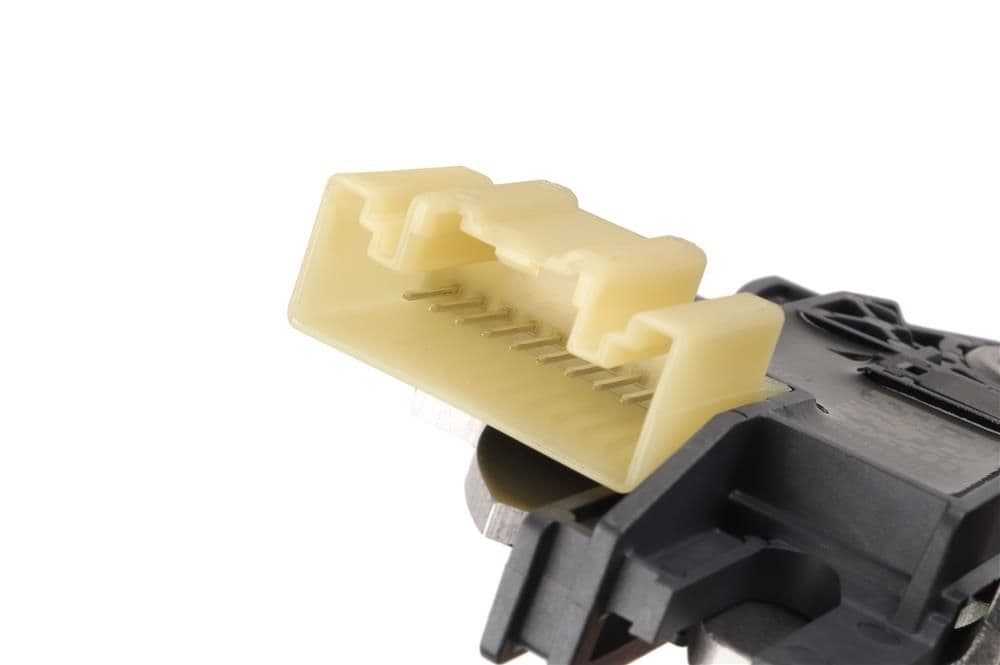 4-24042167 - Image 2