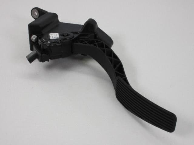 66-04861714AD - Image 3