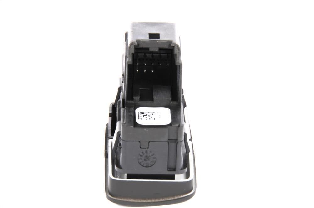 4-22946236 - Image 1