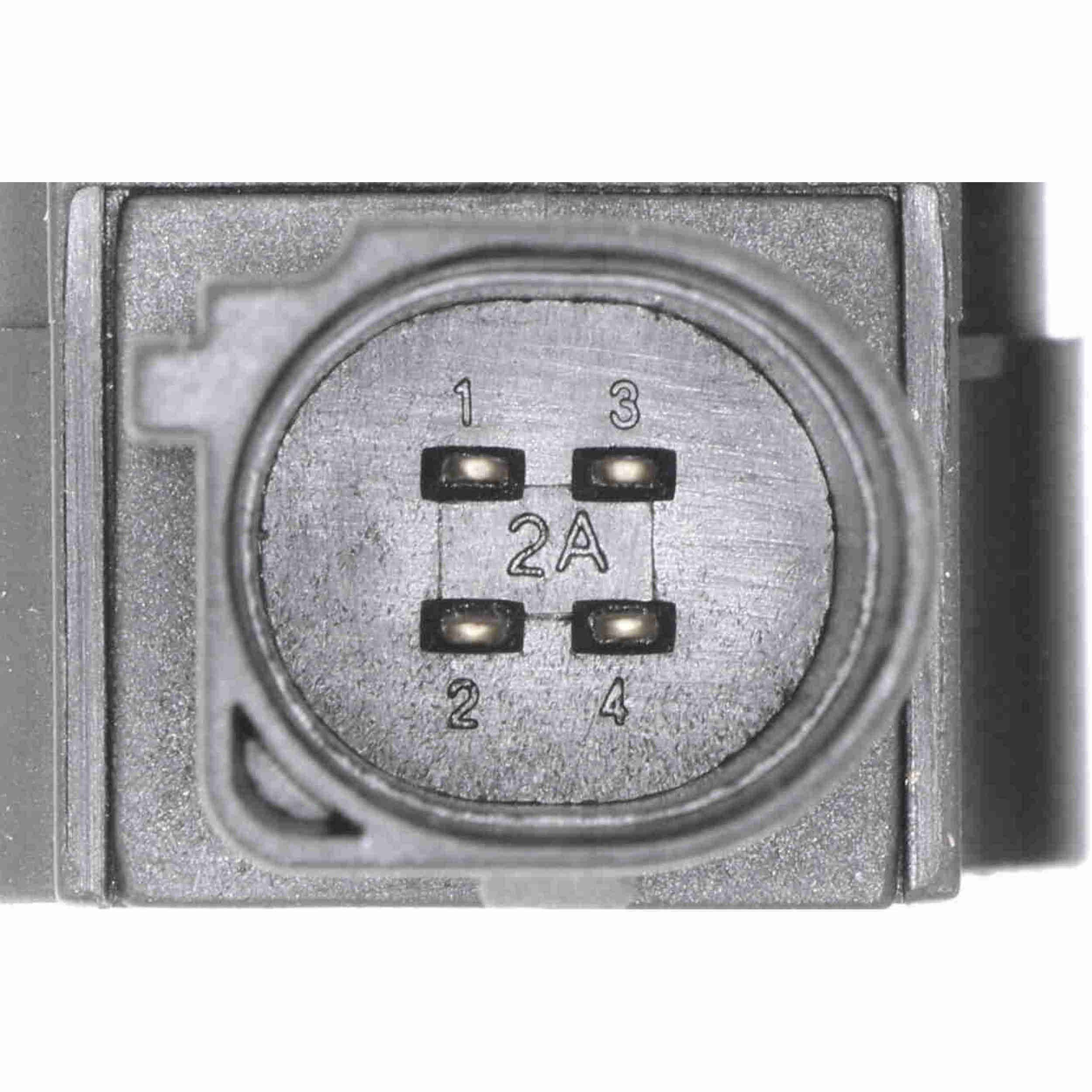 370-V10-72-0064 - Image 2