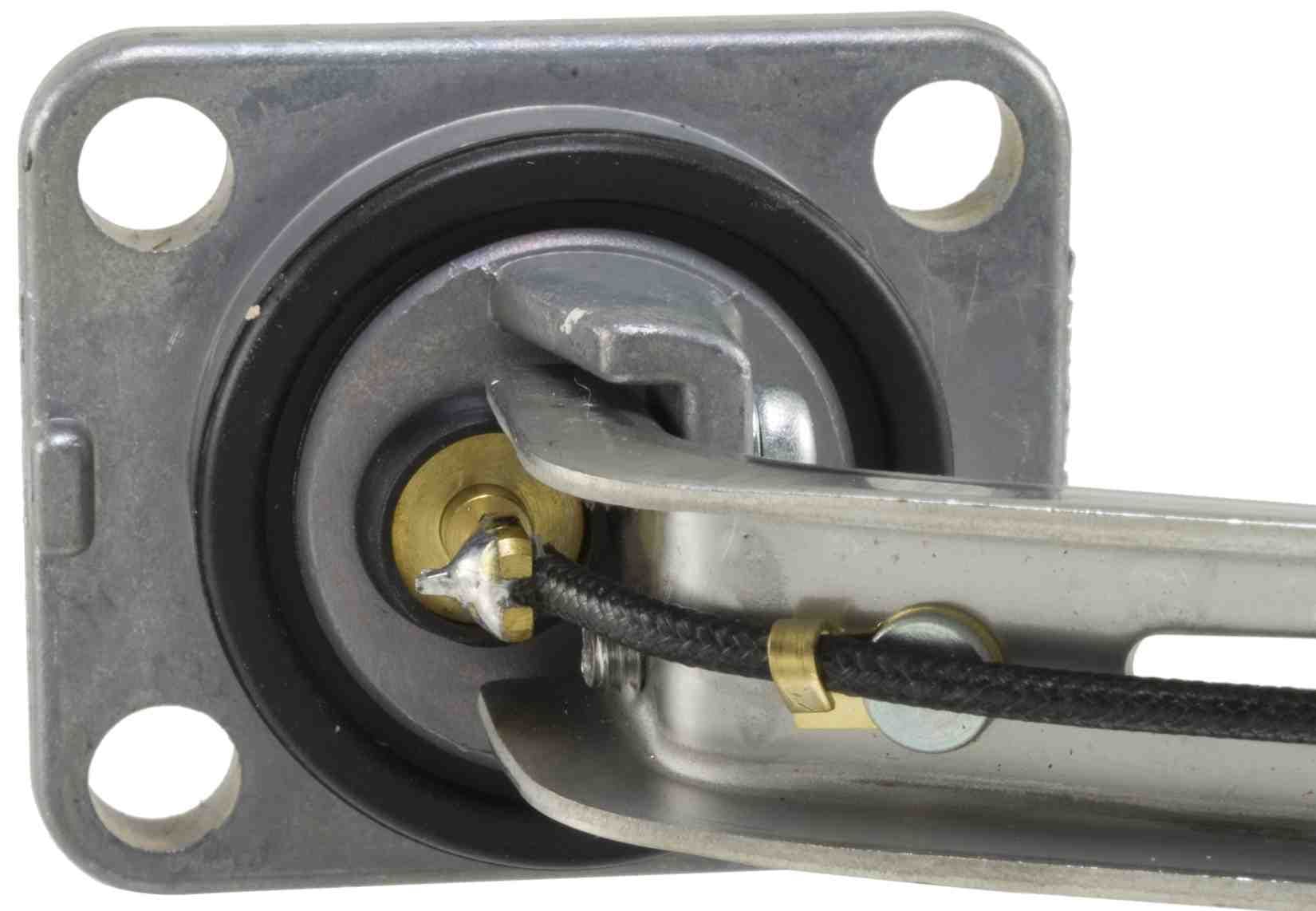 428-EM0035 - Image 4