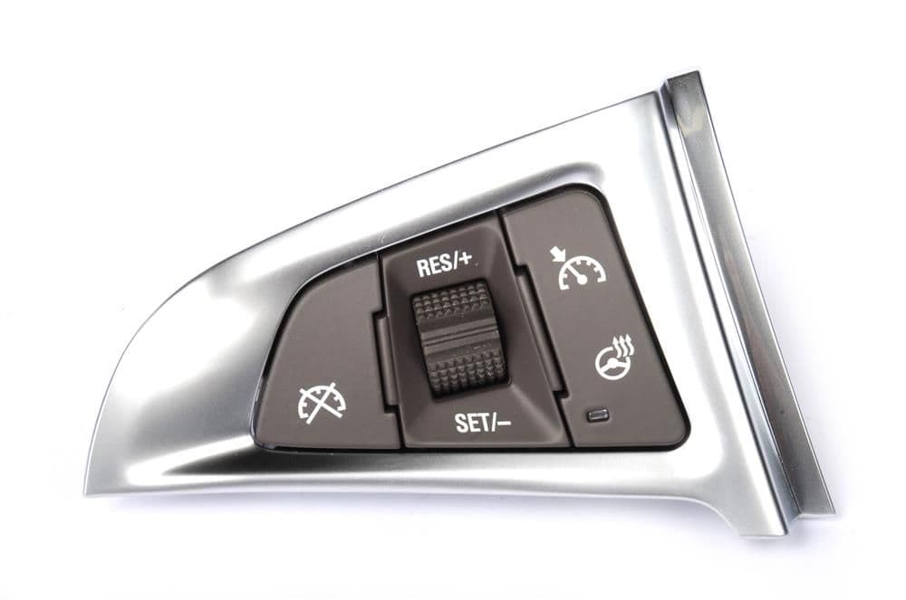 4-22937925 - Image 2