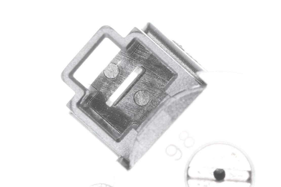 693-A70-77-2003 - Image 3