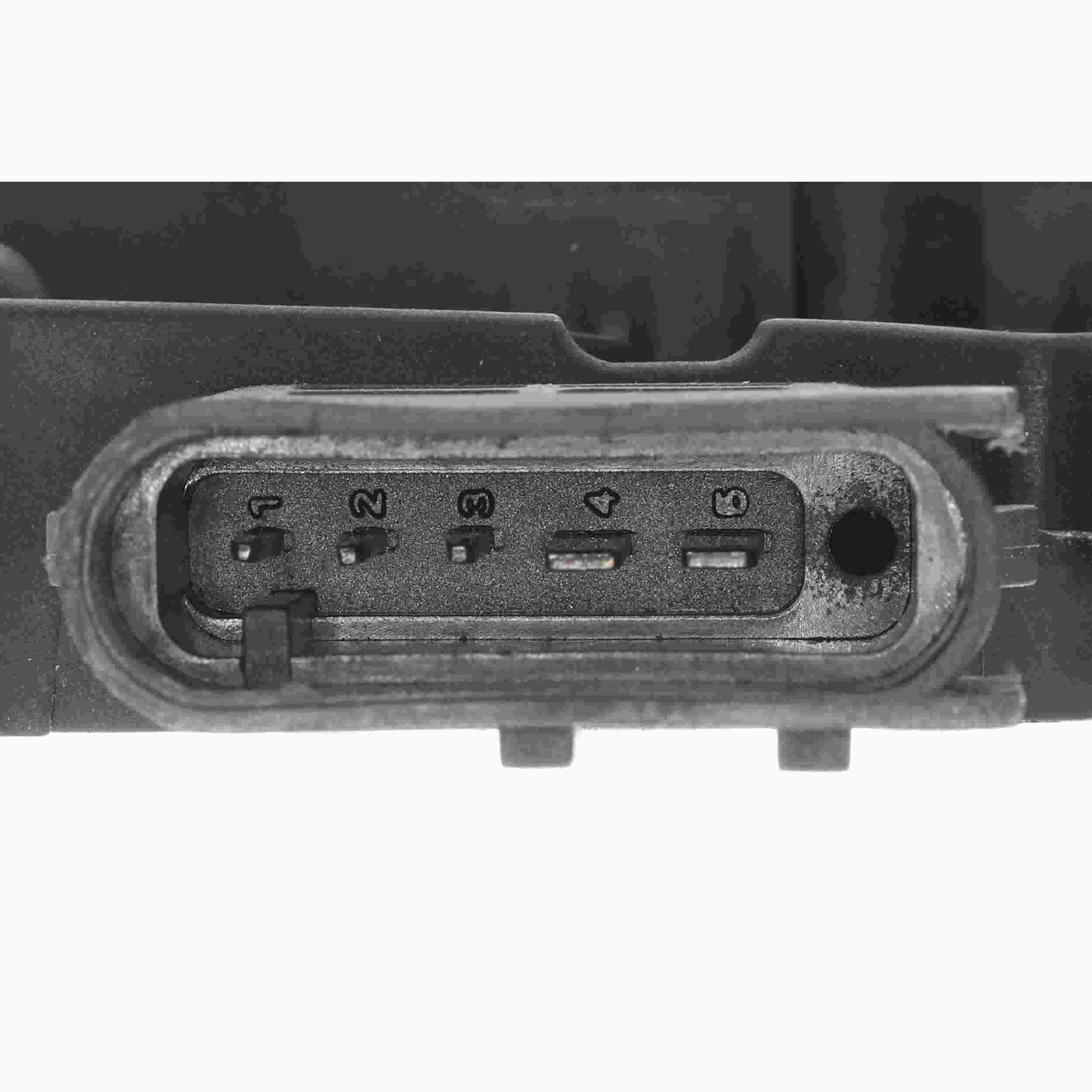 370-V30-86-0008 - Image 3