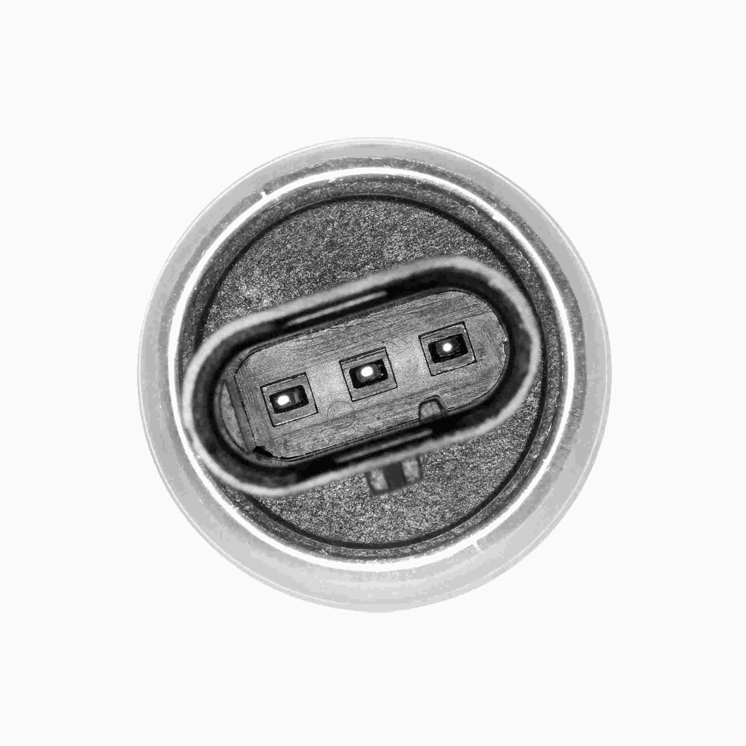 370-V33-73-0046 - Image 4