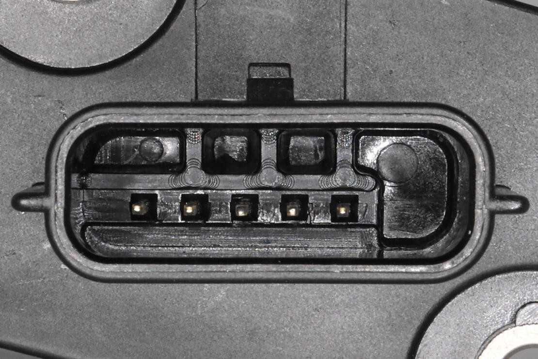 370-V38-72-0006-1 - Image 3