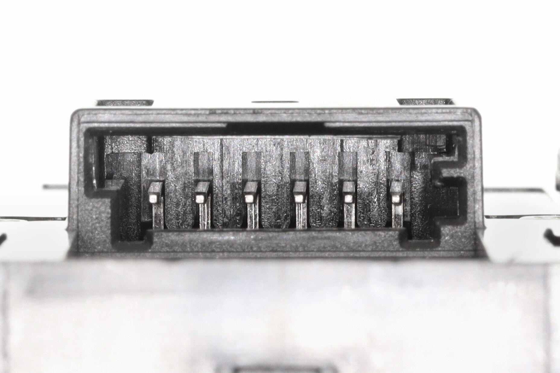 370-V58-73-0003 - Image 2