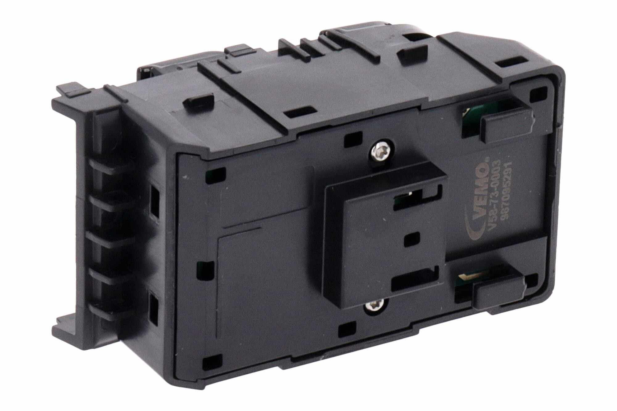 370-V58-73-0003 - Image 3