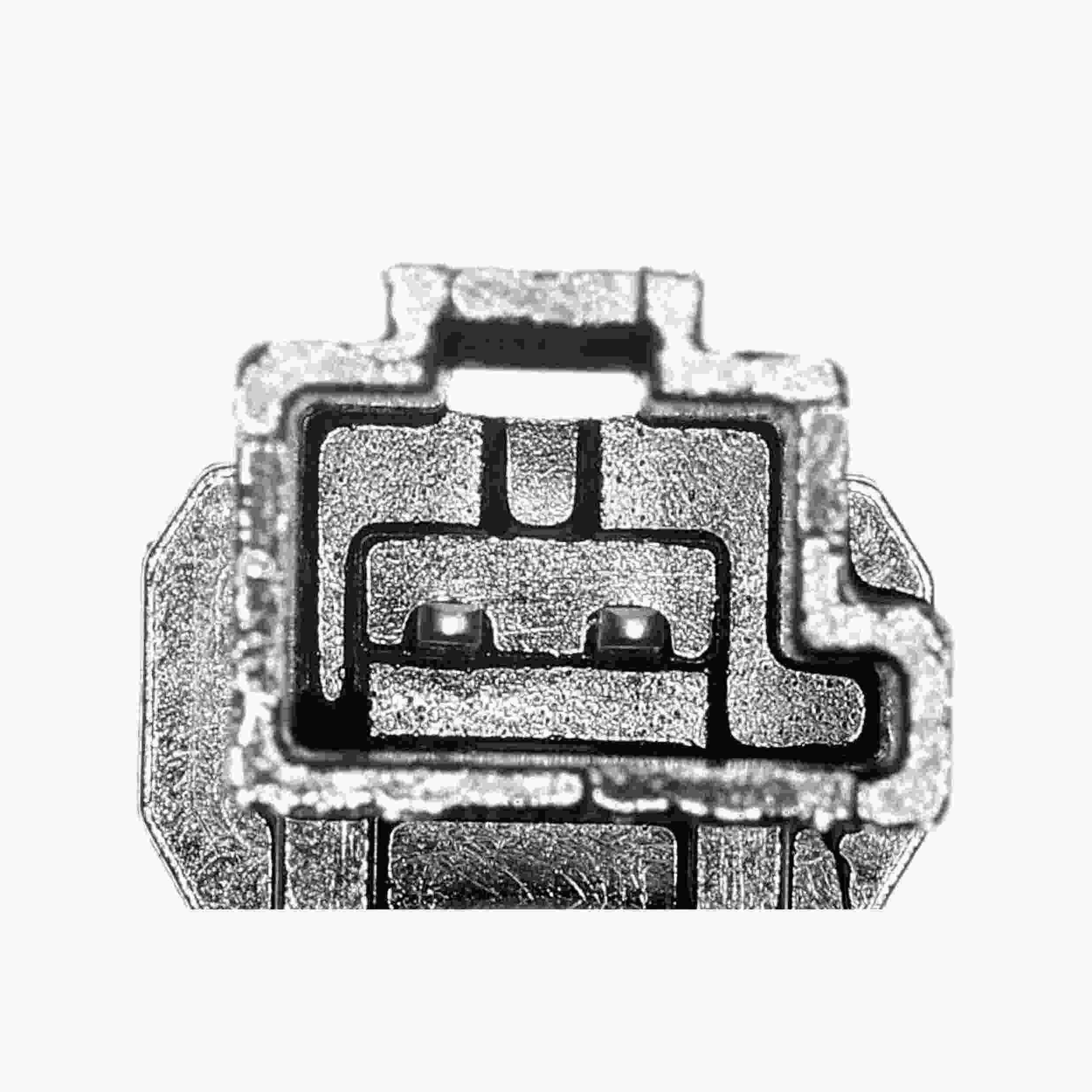 370-V70-77-2011 - Image 3