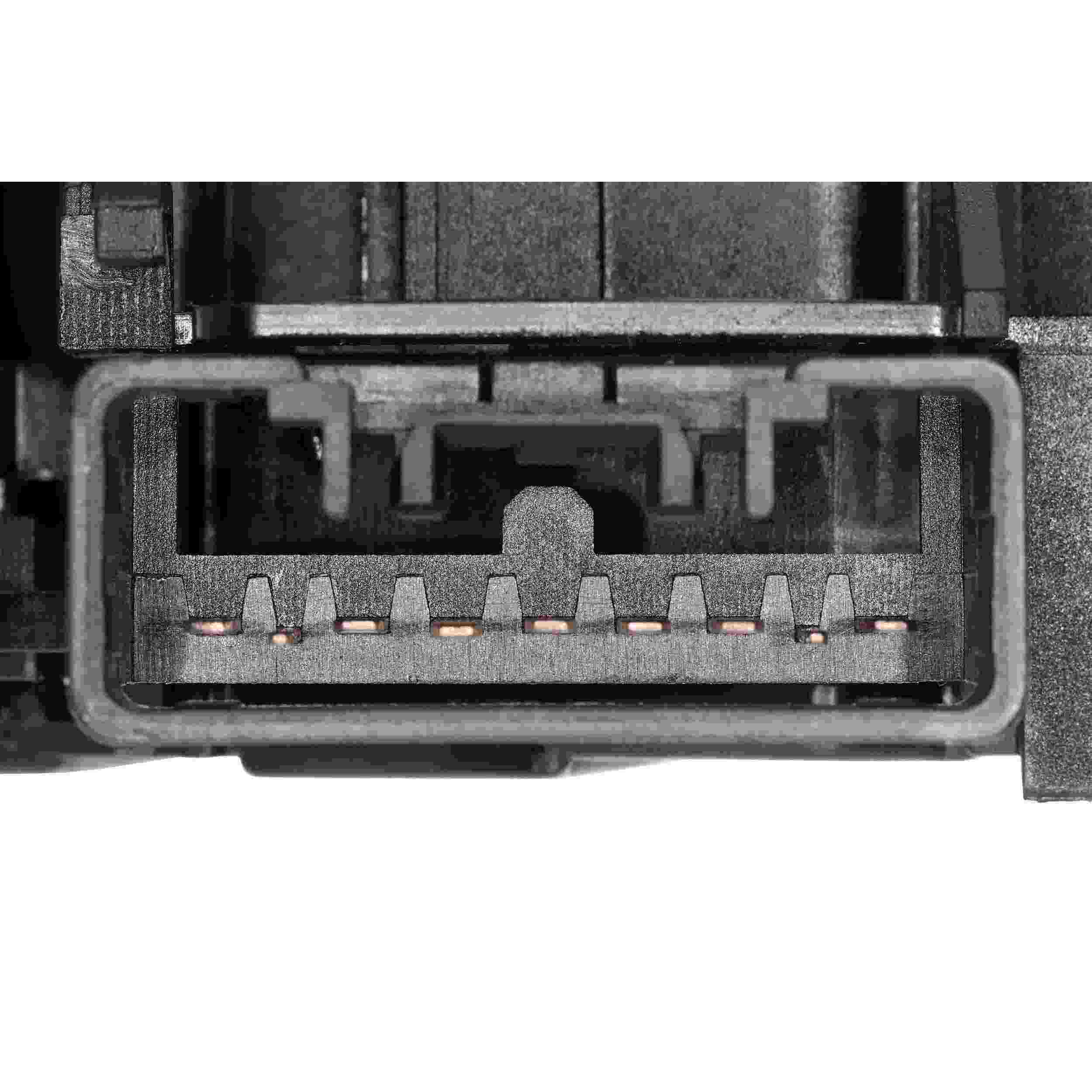 370-V70-80-0019 - Image 4